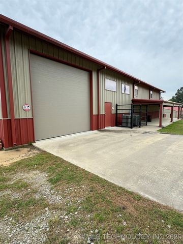 113203 S 4288 Road, Porum, OK 74455