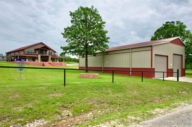 113203 S 4288 Road, Porum, OK 74455