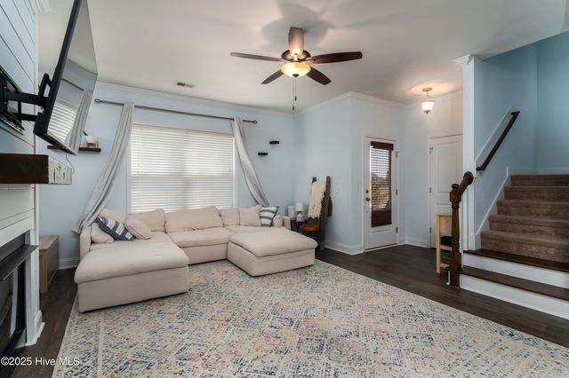 239 Legacy Lakes Way, Aberdeen, NC 28315