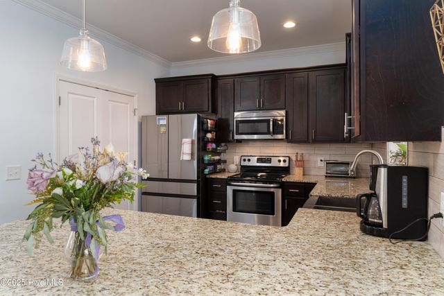 239 Legacy Lakes Way, Aberdeen, NC 28315