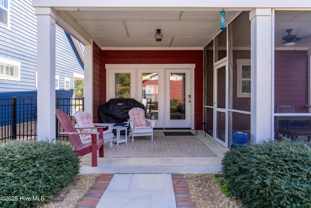 239 Legacy Lakes Way, Aberdeen, NC 28315