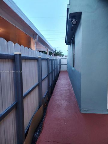 120 NW 18th Avenue, Miami, FL 33125