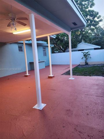 120 NW 18th Avenue, Miami, FL 33125