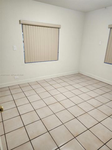 120 NW 18th Avenue, Miami, FL 33125