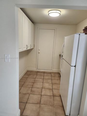 120 NW 18th Avenue, Miami, FL 33125