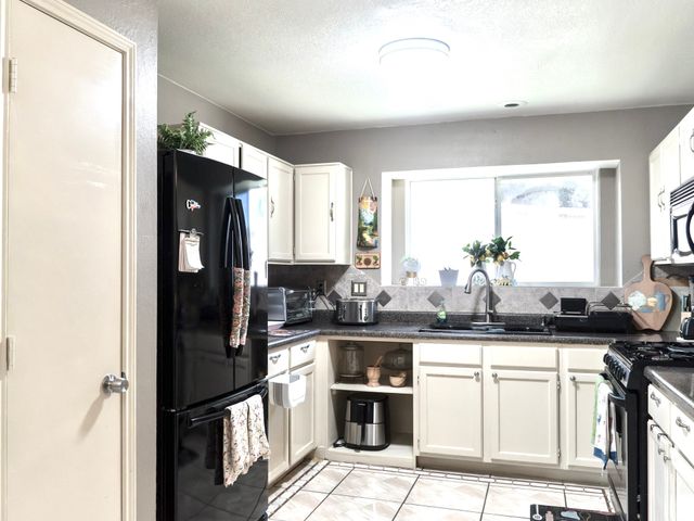 8300 Ohara Lane, Fort Worth, TX 76123