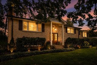 9013 Forest Lawn Dr, Brentwood, TN 37027
