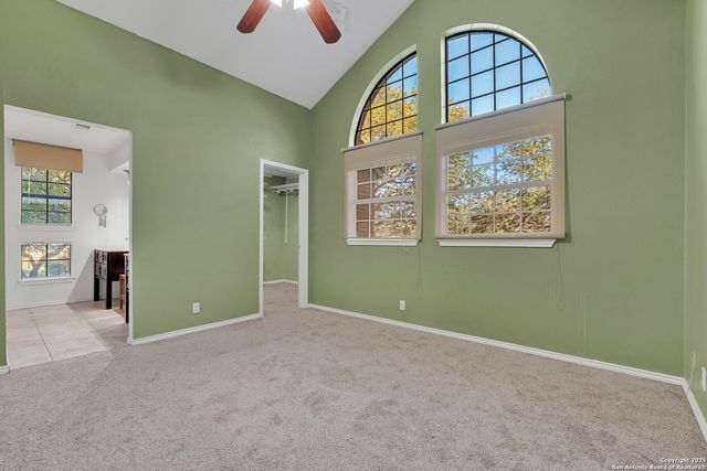 7930 Roanoke Run Apt 106, San Antonio, TX 78240