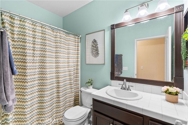 124 Lighthouse Ct., San Jacinto, CA 92583