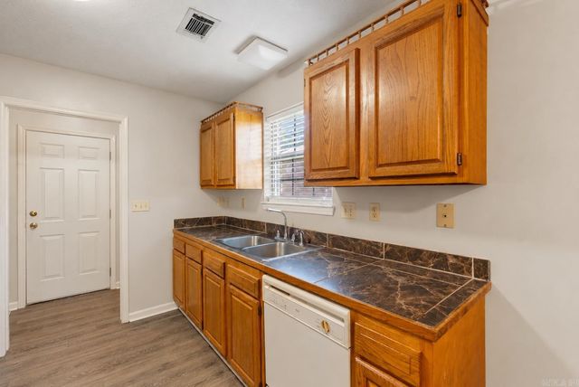 47 Weston Circle, Greenbrier, AR 72058