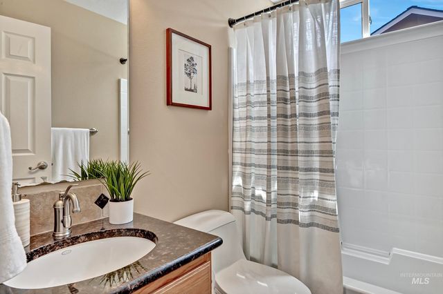 2688 W Forecast St, Meridian, ID 83642