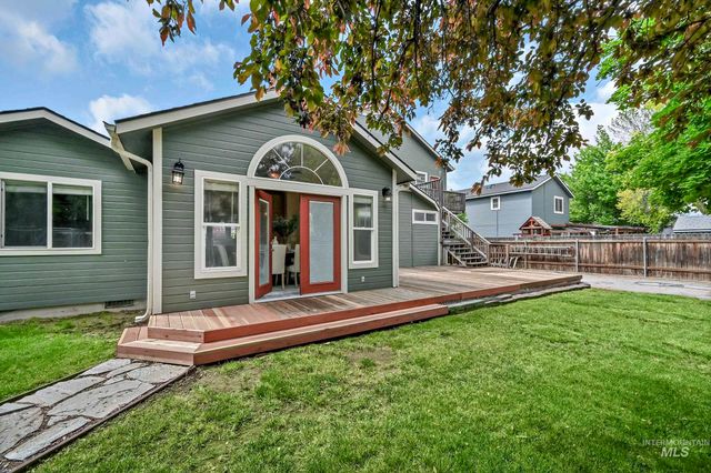 2688 W Forecast St, Meridian, ID 83642
