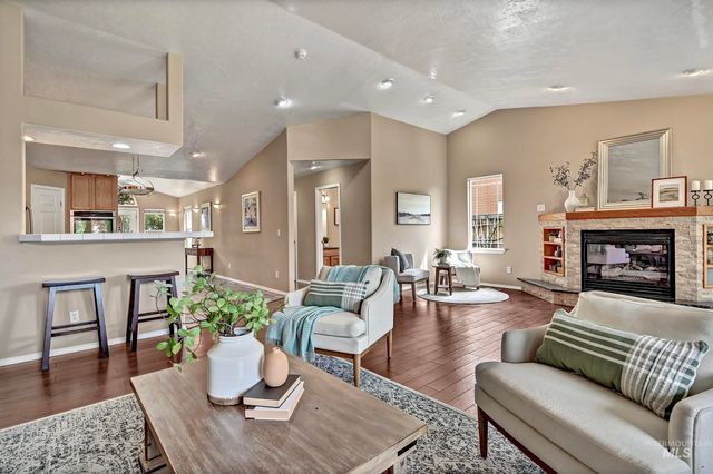 2688 W Forecast St, Meridian, ID 83642