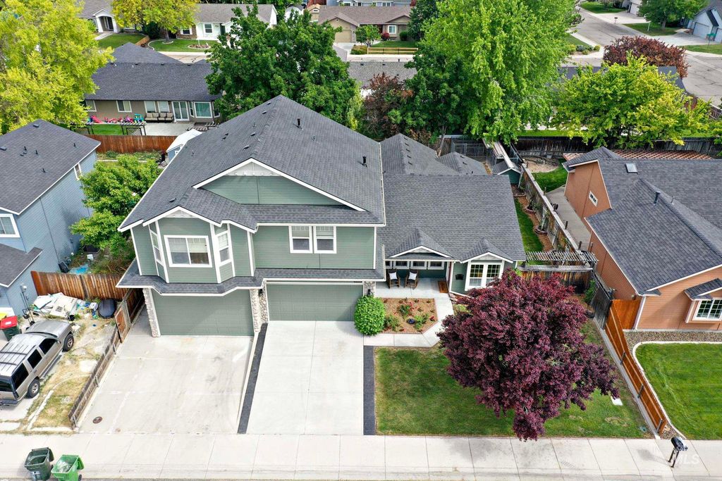 2688 W Forecast St, Meridian, ID 83642