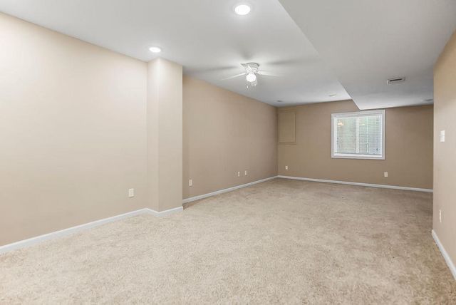 9622 Falcon Valley Drive, Lenexa, KS 66220