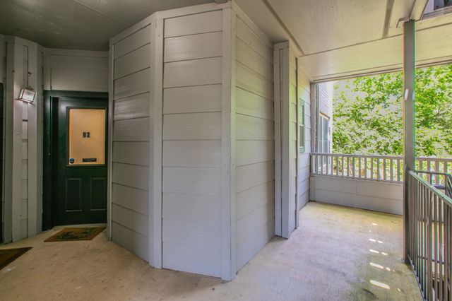 1005 N Lbj DR B2, San Marcos, TX 78666