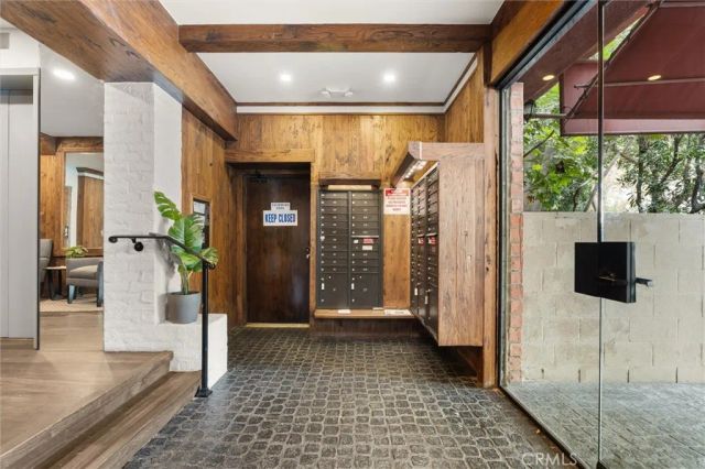 532 N Rossmore Avenue 103, Los Angeles, CA 90004