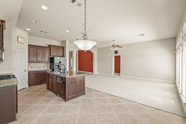 14110 Timber Ridge Drive, Pearland, TX 77584