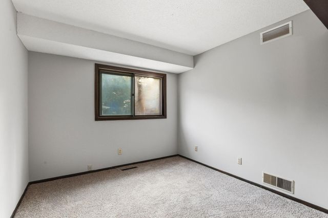 12093 71st Place N, Maple Grove, MN 55369