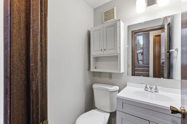 12093 71st Place N, Maple Grove, MN 55369
