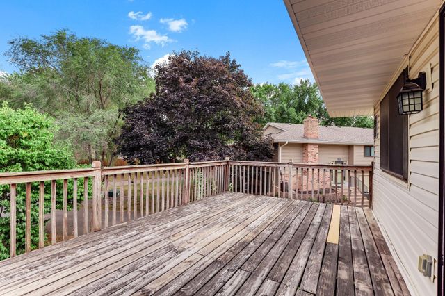 12093 71st Place N, Maple Grove, MN 55369