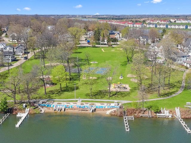 1510 State STREET, Delavan, WI 53115
