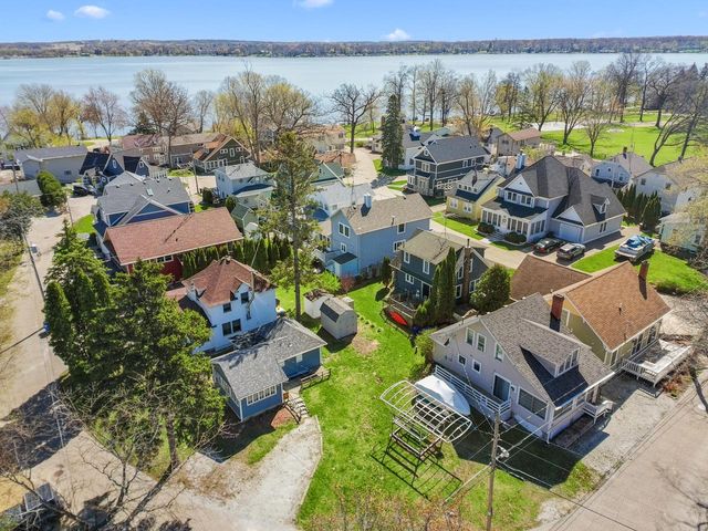 1510 State STREET, Delavan, WI 53115