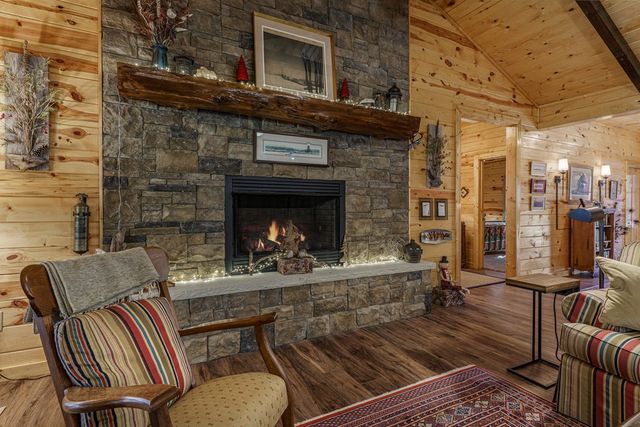 110 Rustic Pine Ridge, Murphy, NC 28906