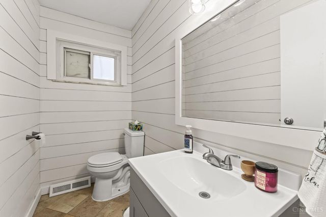 4908 Holly, Middletown, OH 45044