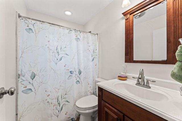 4908 Holly, Middletown, OH 45044