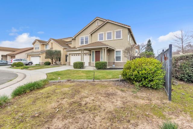 2993 Essie Pl, Modesto, CA 95355