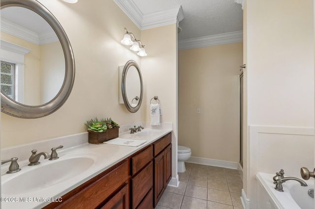 912 Bent Tree Circle, Pass Christian, MS 39571