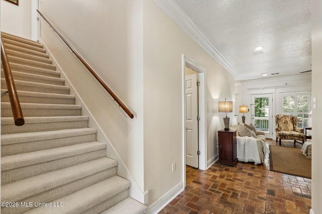 912 Bent Tree Circle, Pass Christian, MS 39571