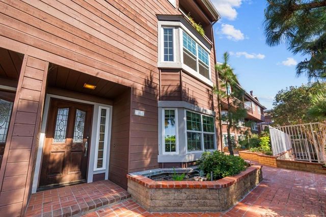 1806 Mckee St A2, San Diego, CA 92110