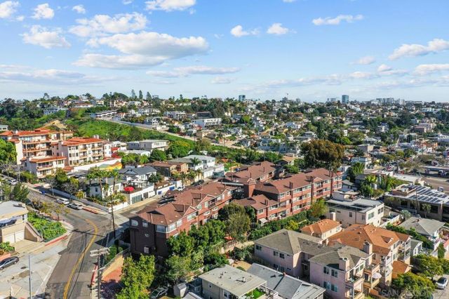 1806 Mckee St A2, San Diego, CA 92110