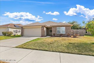 6439 SILK LEAF Lane, Jacksonville, FL 32244