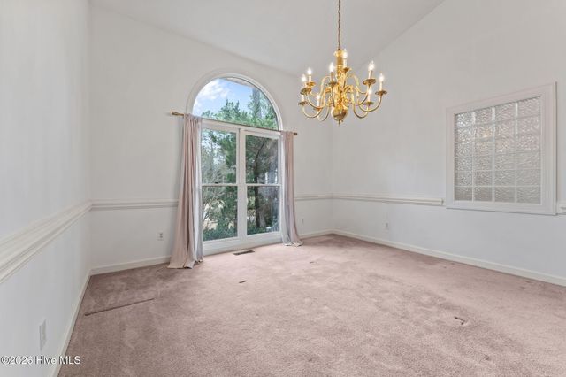 12 Chestnut Court, Pinehurst, NC 28374