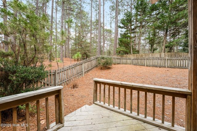 12 Chestnut Court, Pinehurst, NC 28374