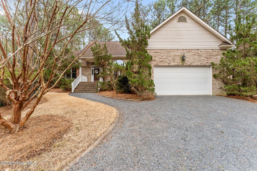 12 Chestnut Court, Pinehurst, NC 28374