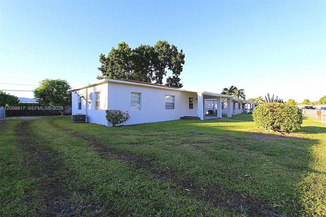 14340 Graves Drive, Miami, FL 33176