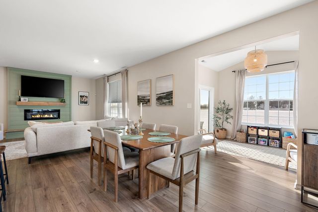 11664 Thomas Street, Winfield, IN 46307