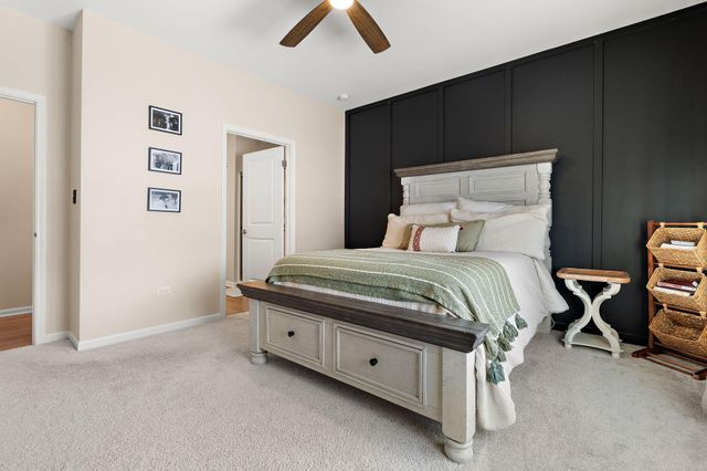 11664 Thomas Street, Winfield, IN 46307