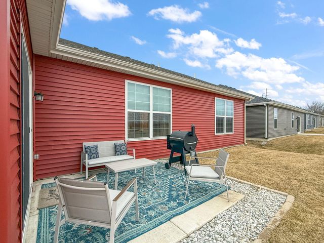 11664 Thomas Street, Winfield, IN 46307