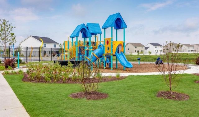 11664 Thomas Street, Winfield, IN 46307