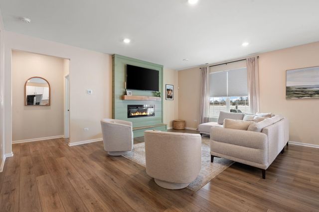 11664 Thomas Street, Winfield, IN 46307