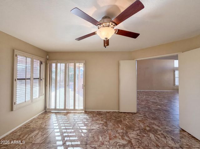 12346 S SHOSHONI Drive, Phoenix, AZ 85044