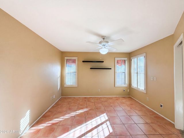 12346 S SHOSHONI Drive, Phoenix, AZ 85044