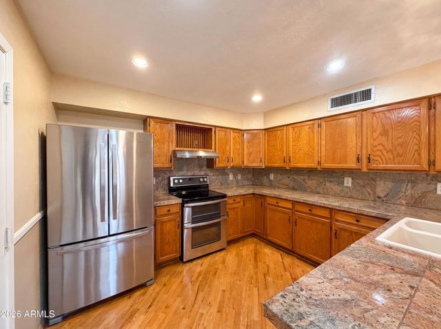 12346 S SHOSHONI Drive, Phoenix, AZ 85044