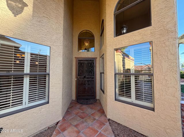 12346 S SHOSHONI Drive, Phoenix, AZ 85044