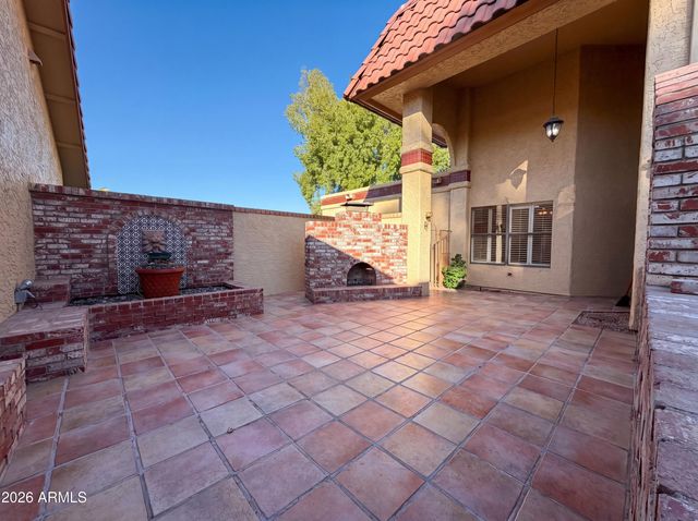 12346 S SHOSHONI Drive, Phoenix, AZ 85044